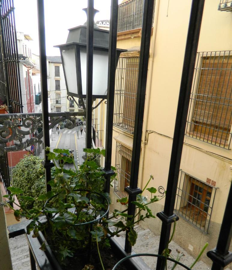 Escapadas Romanticas En Granada Jacuzzi — Photos 1